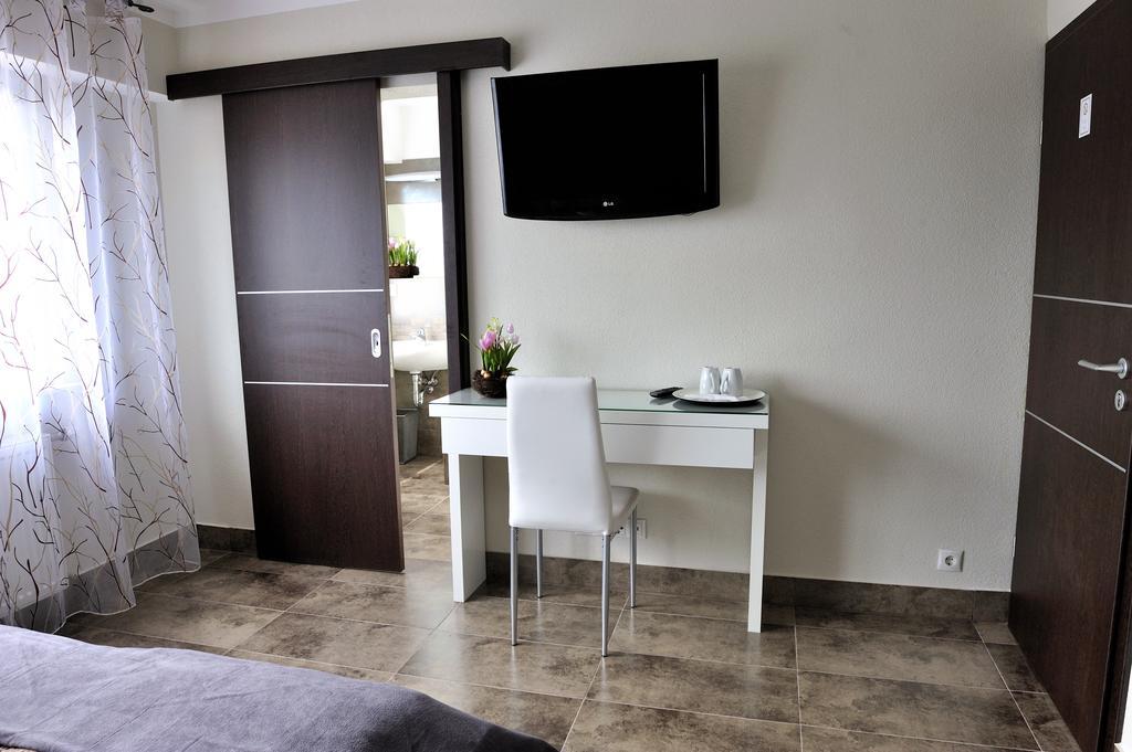Ferienzimmer Ellisee, Kontaktloser Check-In Friedrichshafen Room photo